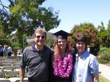 with Jim and Mom.JPG (62053 bytes)